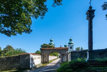 brama klasztoru o. Kamedułów