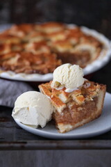 Homemade apple pie with ice cream 