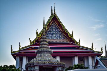 Naklejka premium バンコク市内を歩く