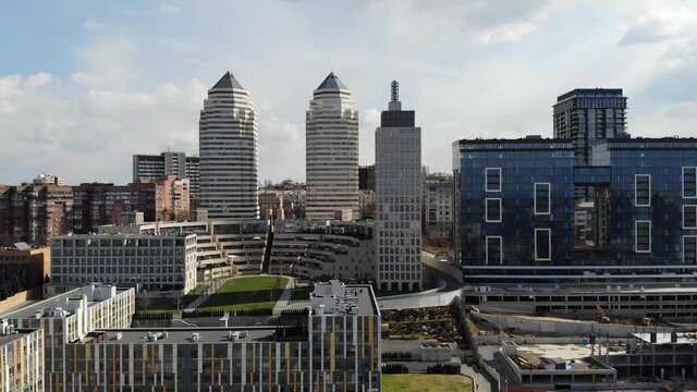 Urban aerial view of Dnipro city residential area. Downtown flight footage. Towers, skyscrapers (Dnepr, Dnepropetrovsk, Dnipropetrovsk, Dnieper). Ukraine