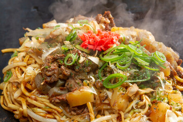 牛すじ焼きそば（ドアップ）