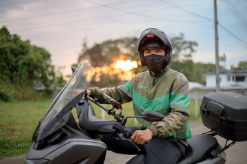 Local express delivery driver