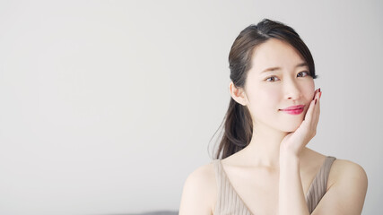 Fototapeta premium 女性の美容イメージ スキンケア