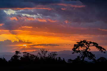 大山登山口から見た夕暮れ (日本 - 鳥取 - 大山)