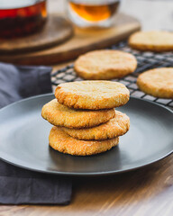 healthy keto cookies with coconut