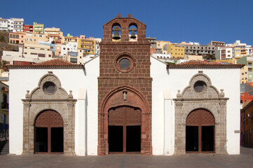 Fototapeta na wymiar Kirche La Nuestra Senora de la Asuncion, San Sebastian, eine der schönsten Kirchen auf La Gomera, Kanarische Inseln, Spanien