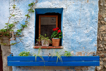 Ventana en pueblo espa&ntilde;ol