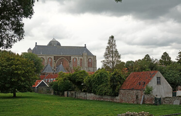 Fototapeta na wymiar Kirche in Veere, Zeeland, Niederlande