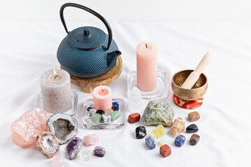 Obraz na płótnie Canvas Healing chakra crystals therapy. Alternative rituals, gemstones for wellbeing, meditation, destress
