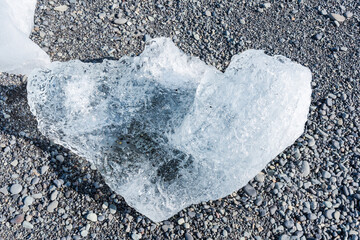 Iceberg at the coast of Eystri Fellsfjara, often refereed to as Diamond Beach by tourists