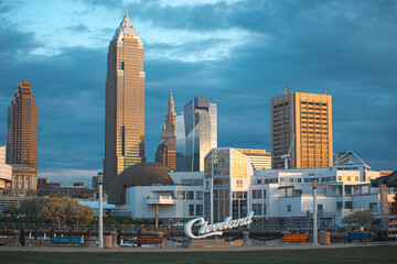 Cleveland ohio skyline at sunset