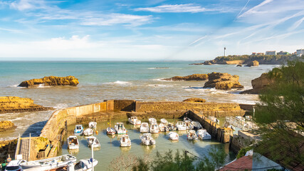 Obraz premium Biarritz, the small harbor
