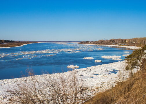 Ice drift along the Tom river. Tomsk. Russia.