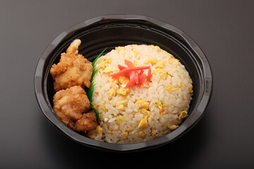 チャーハン　弁当