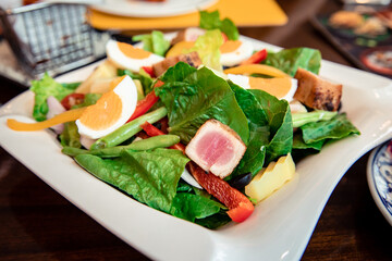 Grilled tuna loin salad with boiled egg