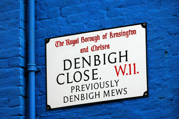 Naklejka premium London Street Sign, DENBIGH CLOSE