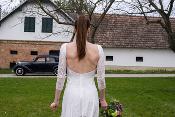Hochzeit Braut Auto Blumen Strau&szlig; Kleid