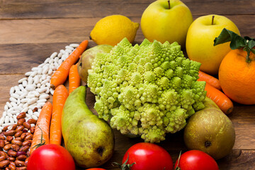 Romanesco with fresh Spanish vegetables and fruits.