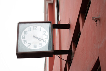 reloj en la calle
