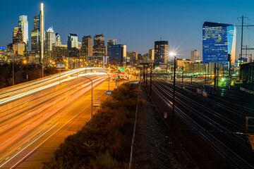 Obraz premium long exposure cityscape of downtown Philadelphia