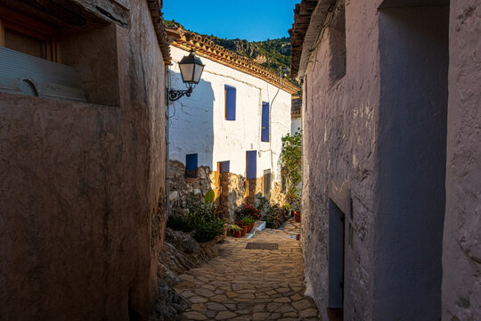 Sot de Chera narrow streets and picturesque houses, in the early morning.