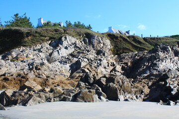 Beach with cottages in Brittany (Bretagne)