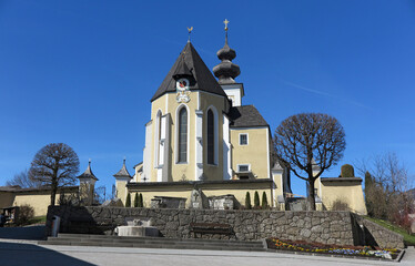 Fototapeta na wymiar Pfarrkirche St. Veit im Pongau, Salzburg