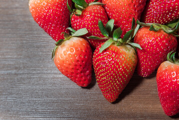 Fresa: fruto de color rojo brillante, suculento y fragante 