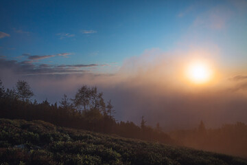 Fototapeta premium sunrise in the mountains