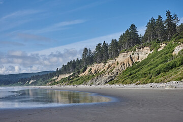 Cliffs at Empty Ruby Beach in Olympic National Park