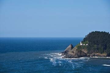 Fototapeta na wymiar View of Heceta Head Lighthouse in Oregon