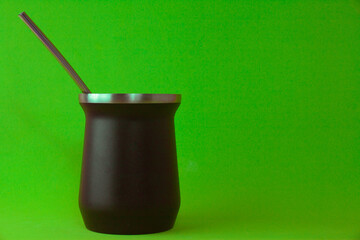 Cuia de tereré ( terere) preta, tereré é uma bebida tradicional do paraguay e brasil