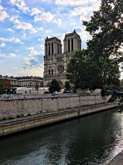 Fototapeta na wymiar A view of the Notre Damn Cathedral in Paris