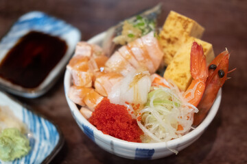 Fresh raw seafood mixed rice bowl (Kaisen-don/ Japanese tasty food)