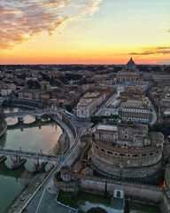 Obraz premium Roma- Castel Sant'Angelo e Sn Pietro al tramonto