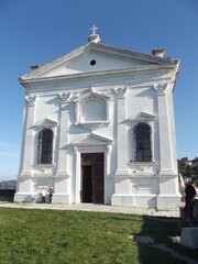 Barockkirche Sv. Jurij auf dem Domhügel in Piran, Slovenien baroque church of Stt. George in Piran, Slovenia