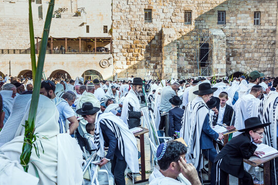 Jews at the Western Wall
