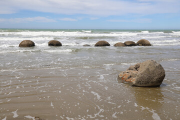 Moeraki Boulders / Moeraki Boulders /