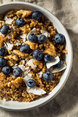 Homemade Healthy Breakfast Quinoa