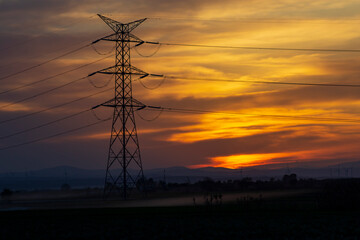 Torre al atardecer