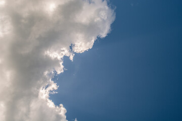 clouds in the blue sky