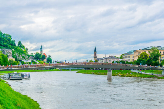 Mozartsteg Bilder – Durchsuchen 280 Archivfotos, Vektorgrafiken und