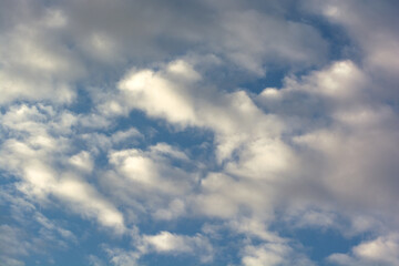 Obraz premium Partly cloudy weather and blue sky. 