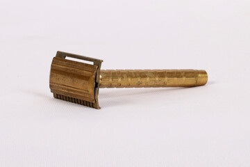 An old school shaving razor