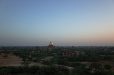 Fototapeta na wymiar Beautiful Myanmar, Bagan