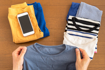 Selling child's clothing by flea market app