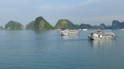 Fototapeta na wymiar Halong Bucht, Vietnam