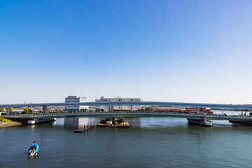 Fototapeta premium (東京都ｰ都市風景)お台場夢の大橋から見る風景１２