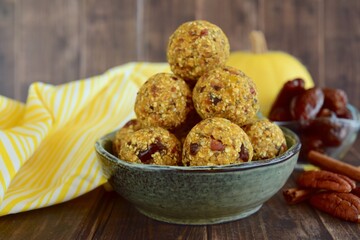 Pumpkin pecan date chia oat energy balls