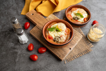 Egg Caprese Breakfast Cup, hot homemade ham, egg and caprese-flavored dish